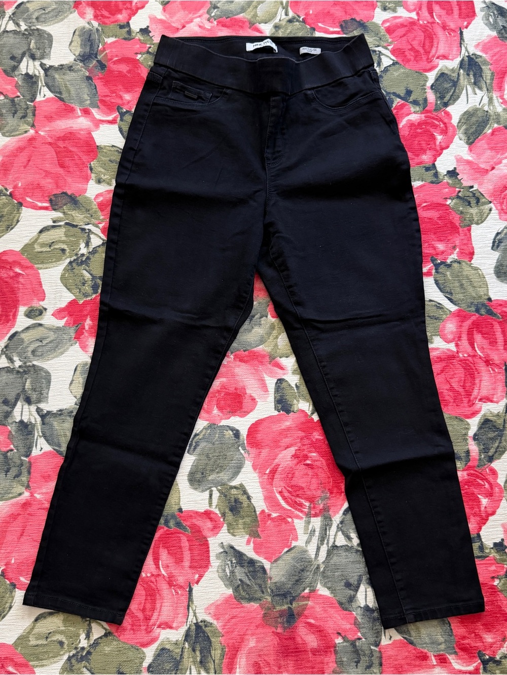 Nine West Black Skinny Jeggins Jeans with Elastic Waist